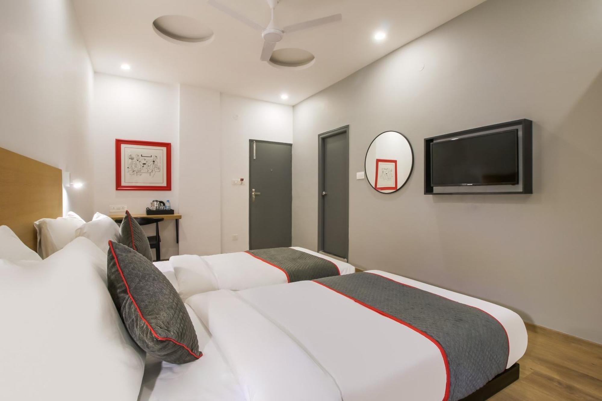 Townhouse Jayanagar Otel Bangalore Dış mekan fotoğraf